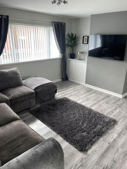 Fantastic Full 3 Bedroom Modern Apartment Belfast Exterior photo