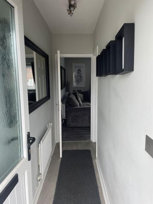 Fantastic Full 3 Bedroom Modern Apartment Belfast Exterior photo