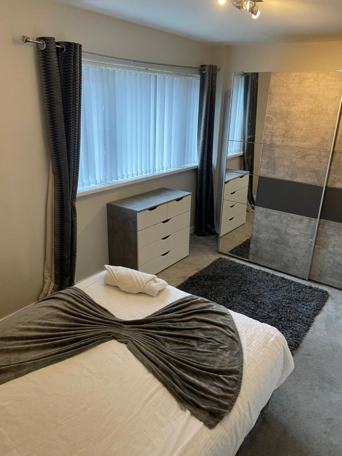 Fantastic Full 3 Bedroom Modern Apartment Belfast Exterior photo