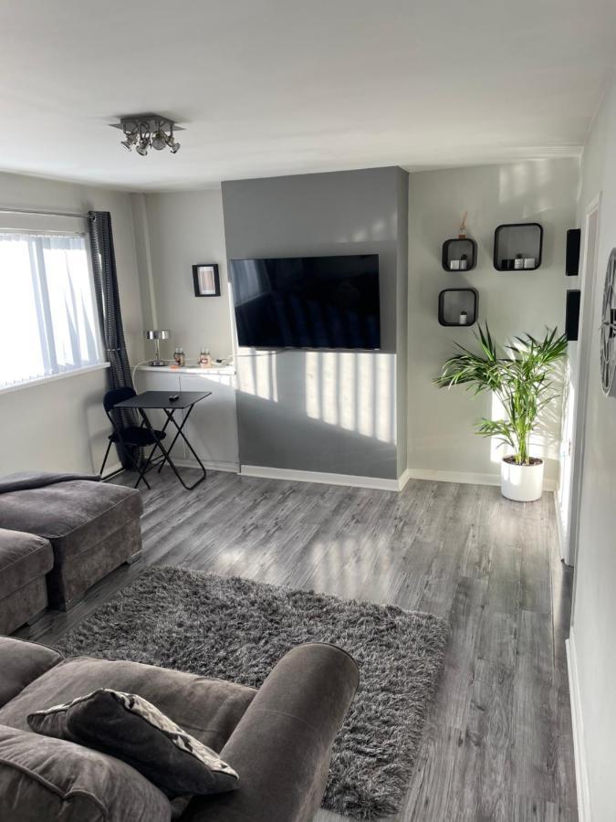 Fantastic Full 3 Bedroom Modern Apartment Belfast Exterior photo